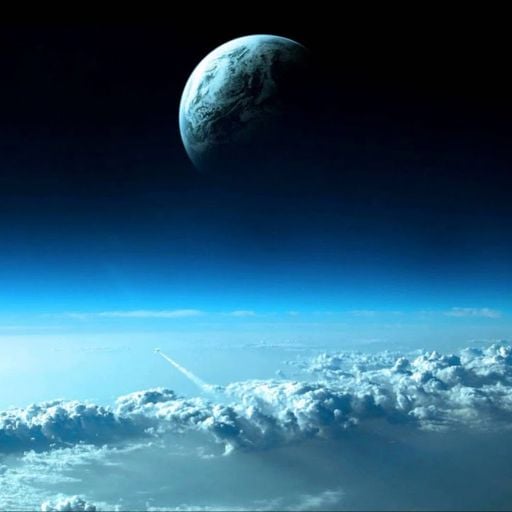 Gistro FM 835 (13/11/22) The Earth is Blue