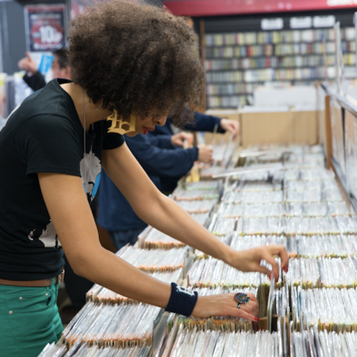 Grand Rising: Flo Real // 20-08-20