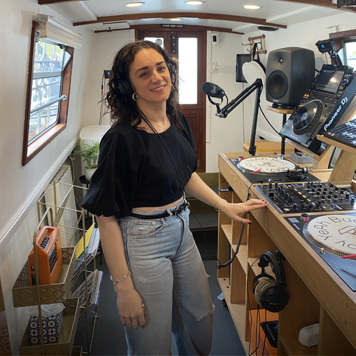 Darcey's Groove | The BoAt Pod | April 2026