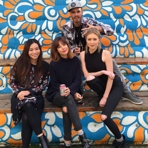 Hoxton Fashion w Astrid & Miyu