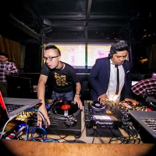 Fadille vs DJ FM - Showstopper Fridays B2B Live Mix at MINK 210613