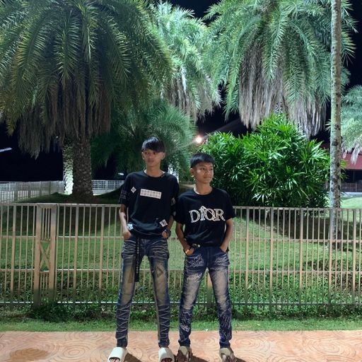 เขาอะเศรษฐีผมอะเศษตัง รักผมเลยพังเพราะตังค์เศรษฐี By บ้ลกิส xคุณอันวา