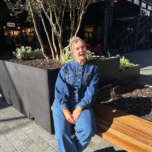 Discover Live w/ Jodie Bryant 25/09/25 - [Voices Radio]