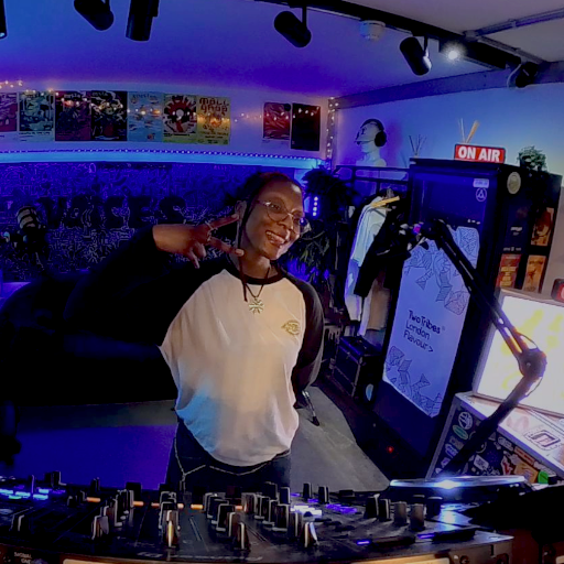 Xillian with S4NGE - 5/04/26 - [Voices Radio]