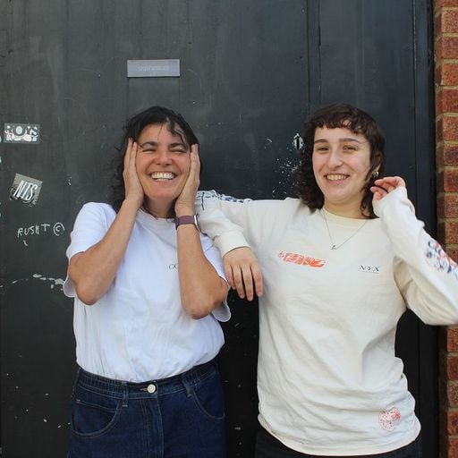 The One Glove Breakfast Show w/ Sofie K & Nadia Ksaiba - 4th October 2025