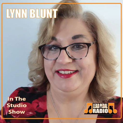 Lynn Blunt-In The Studio