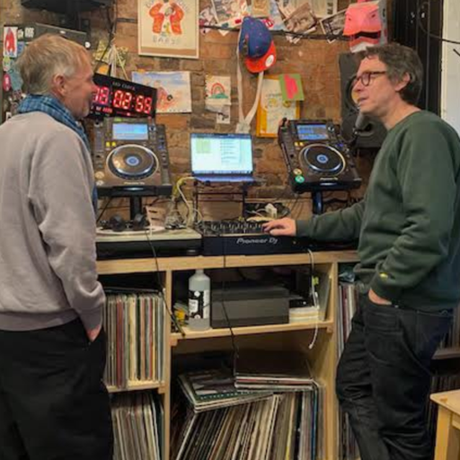 Dave Holloway / W Chris Coco 19/11/25