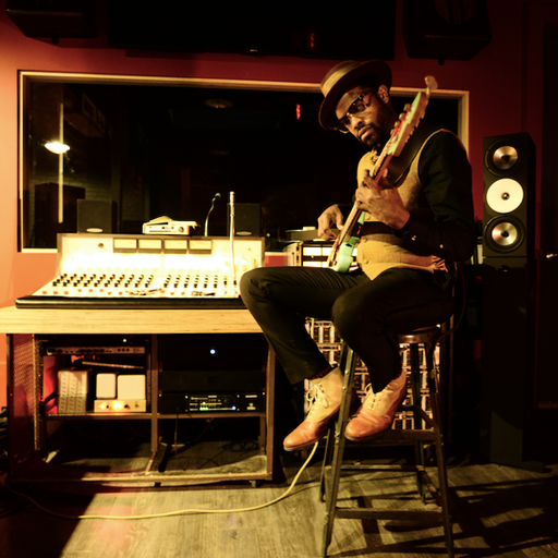 Adrian Younge // 29-06-20