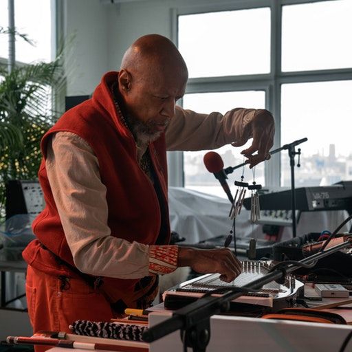 On the Floor – Laraaji at Beyond the Clouds