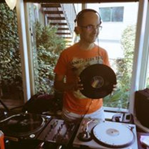 Tat with special guest The Vinyl Librarian on Purple Radio