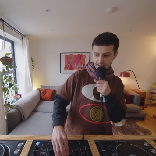 Tealeaves: Kamar // 18-03-26