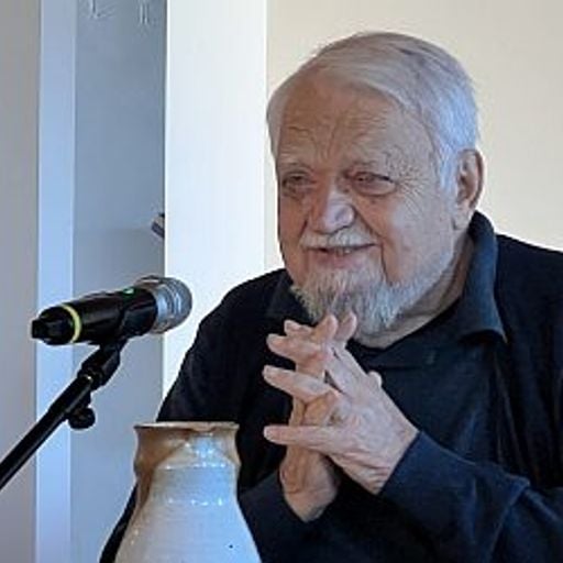 E' Pentecoste 26, con Fr. Enzo Bianchi