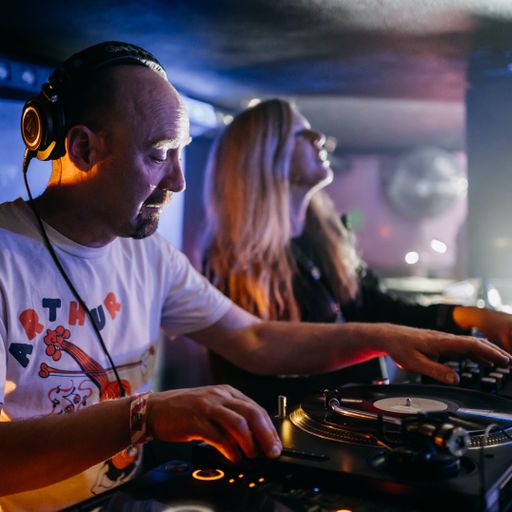 Colleen 'Cosmo' Murphy & Mr. Scruff Back-to-Back at Brixton Disco Festival