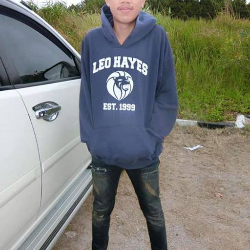 เหลี่ยมใส่ทุกดอก ยังมาบอกว่าเพื่อนกัน By สฟ ของมันต้อง