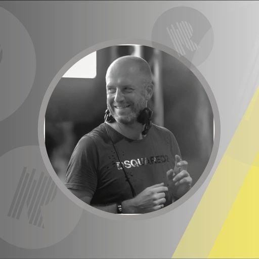 14-03-25 - Chris Roberts in For Two Minute Turkish - Release Radio