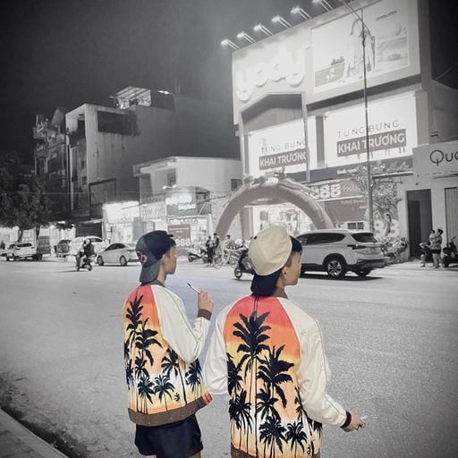 VM - Hứa Đợi Nhưng Chẳng Chờ -Cậu Bé Thời Trang