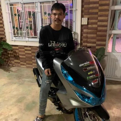 จีนเทาไวรัส by. กาย สไนเปอร์