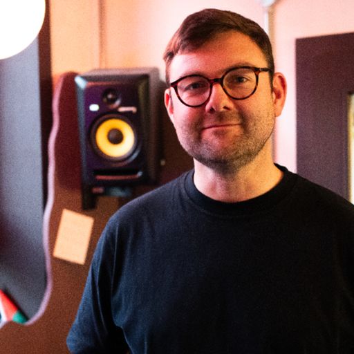 Love & Chaos w. Ally - October 2025