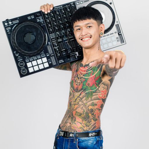 HBD โก๋นิว จัดว่าเด็ด [ดีเจ เต้ย นาคินทร์ X MC สุดเจ๋ง]