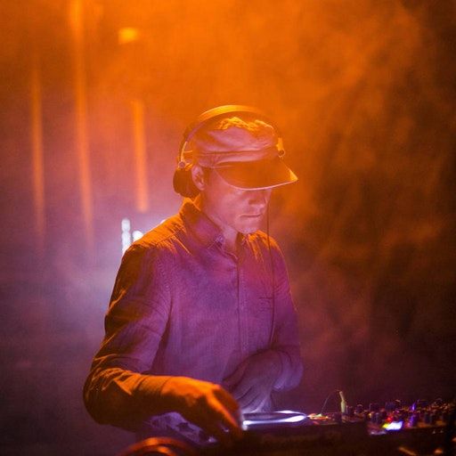 On the Floor – A Made Up Sound at Casa das Caldeiras