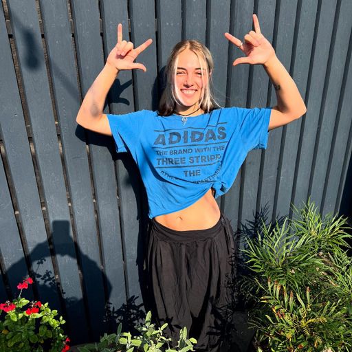 Mass Movement w/ Andromeda Lee 06/08/25 - Voices Radio