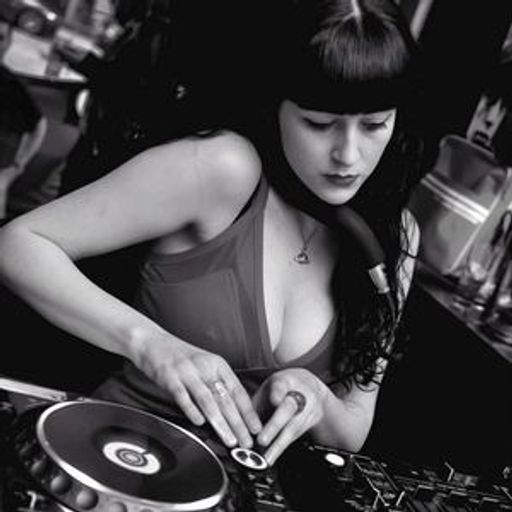 Katts Kuttz /w Natasha Kitty Kat - 8/5/2018