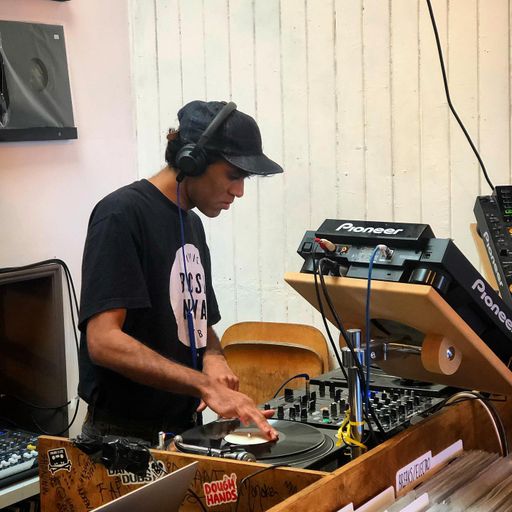 Aaroneight [Next Door Records Instore] - 14/01/22
