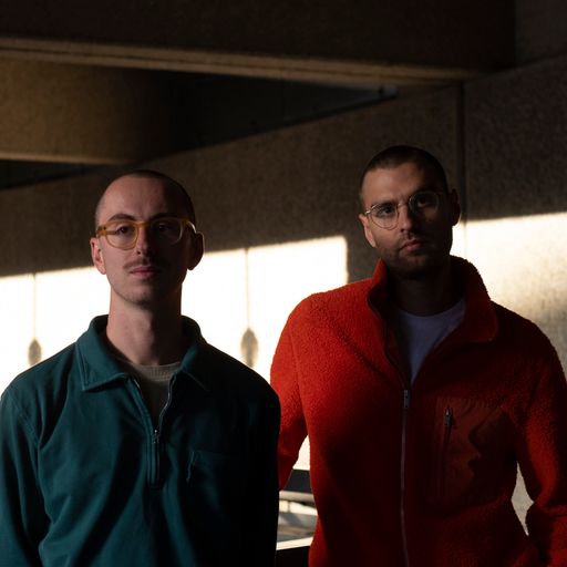 Lonely Dancer - 06/11/22