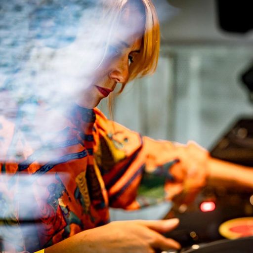 with love with miche & friends curates: Kornelia // 10-10-2025