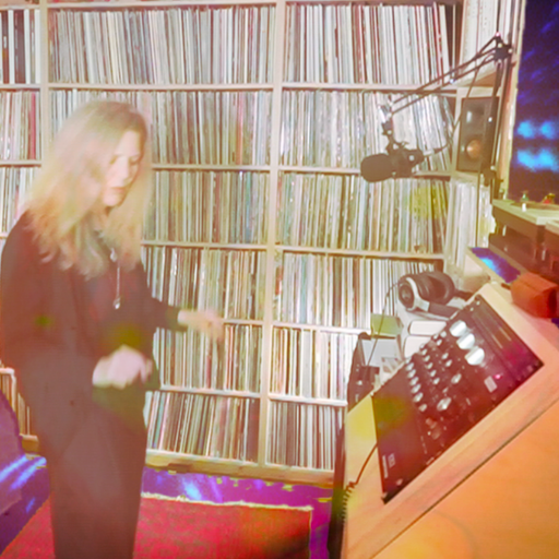 Cosmodelica: Colleen 'Cosmo' Murphy // 21-05-21