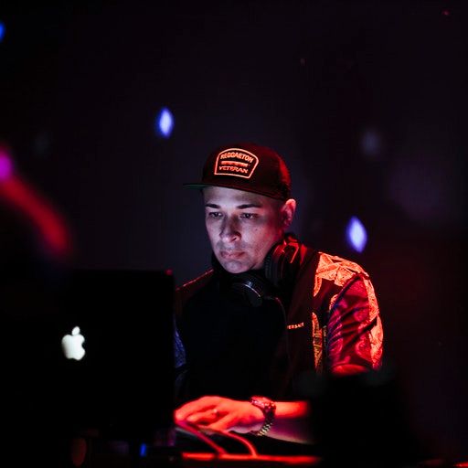 On the Floor – DJ Nelson at the Bien Buena Afterparty