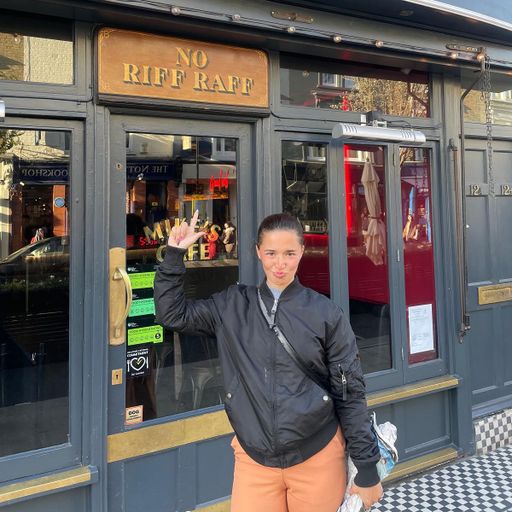 Ella Knows w/ Ella Rose - 09/05/24 - Voices Radio