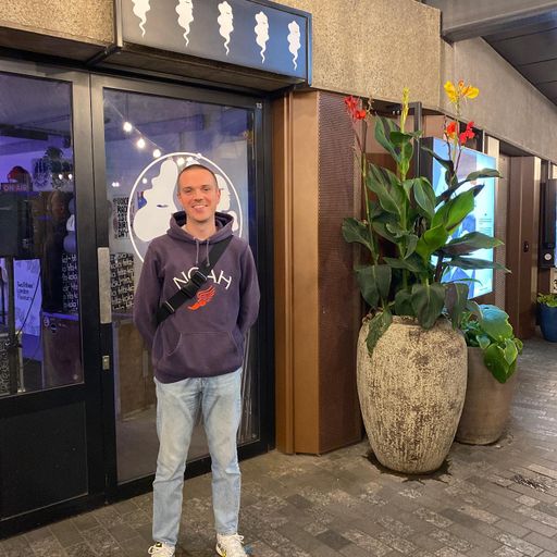 Dim Sum x VSVN 11/09     [Voices Radio]