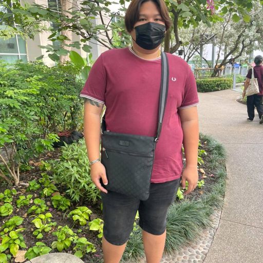 ทำเป็นใช้ไอโฟน แต่ให้เพื่อนปล่อยเน็ตให้อันนี้ก็ไม่เอา