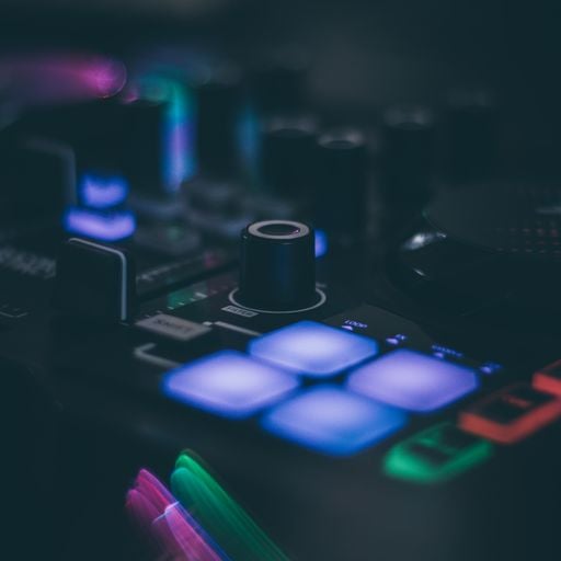 innit together an isolation rave. live on ttns