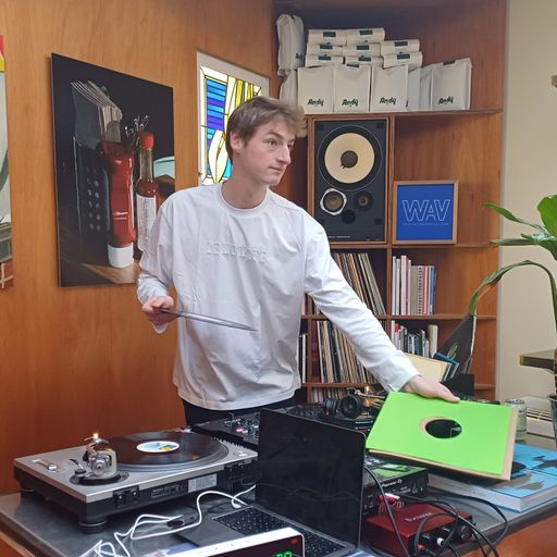 Andy Roasters w/ Chipo Chipo at WAV | 08-03-25