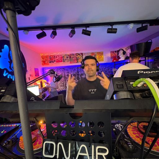 DEBBA & GEM PRESENT: PLASTICIAN 29/08/25 - [Voices Radio]