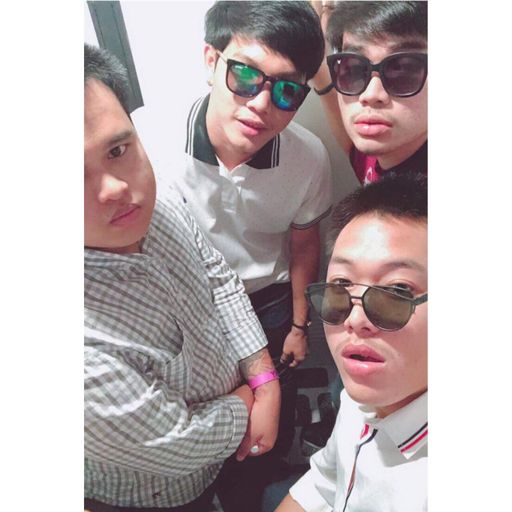 เป็นคนไม่ค่อยฝัน เพราะฉันไม่ค่อยนอน ( teenoi )