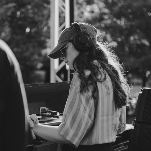 SIMPLE w/ KATE - 15/04/26 - Voices Radio