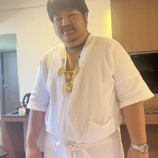 ถ้าให้บังเลิกกินหมูบังอาจจะยังน้า byทุกระบบจบที่บัง