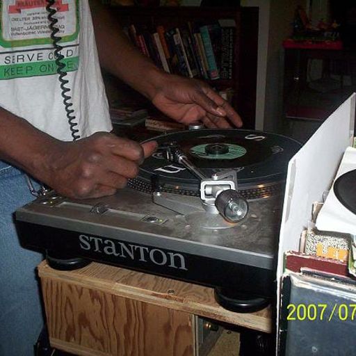 Fufu Radio Episode Nineteen (5 June 2018)