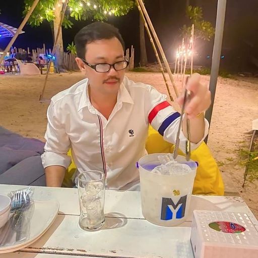 Happy birthday ผู้ใหญ่ไก่ จันทบุรี