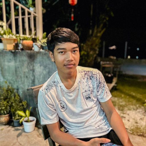 ตอนมีผมเลี้ยงหมด ตอนหมดใครเลี้ยงผม By สฟ.ที่แปลว่าสัสโฟร์