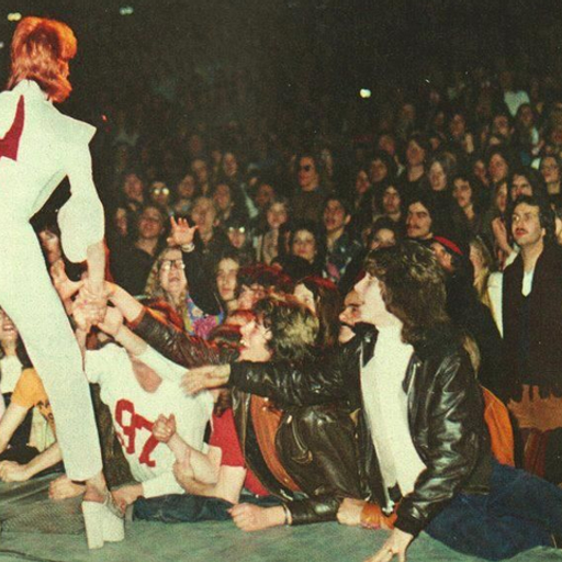Bowie 1973.Aladdin Sane in New York ,Radio City Music Hall.February 14
