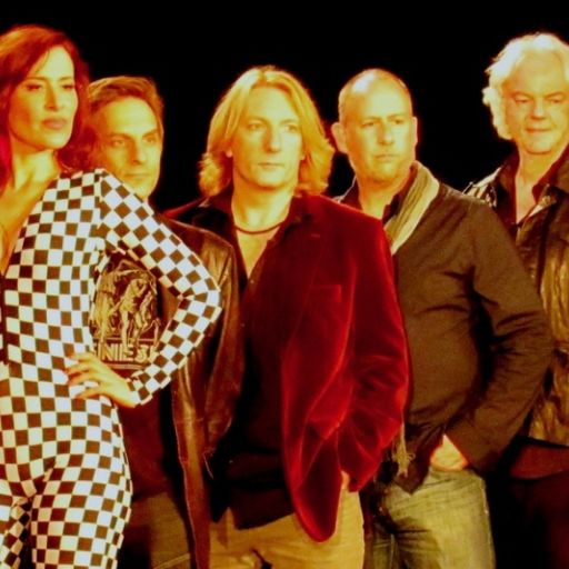 A Bit of Everything talks to David Young of the new rock band Space Elevator. 29/5/14