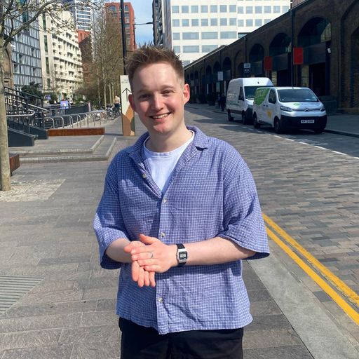 Midmorning Melodic w/ Tris - 04/04/25 [Voices Radio]