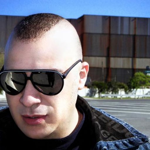 THIS IS FENIX n°0 pt2/ 01-05-2010>MIGUEL SILVER