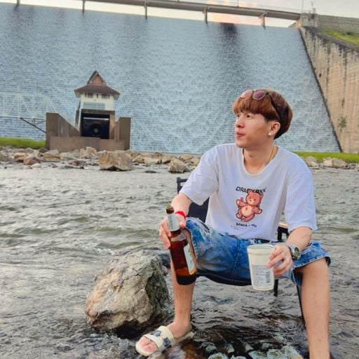 สถานะการเงินไม่แข็งแรง ก็ยังโชคดีที่คอยังแข็งอยู่…BY ปี้หน้อย มักม่วน