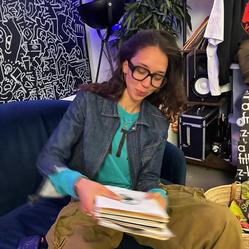 Roots & Branches w/ Nana - 05/05/26 - Voices Radio