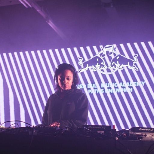 On the Floor – Jossy Mitsu at Paths Unknown